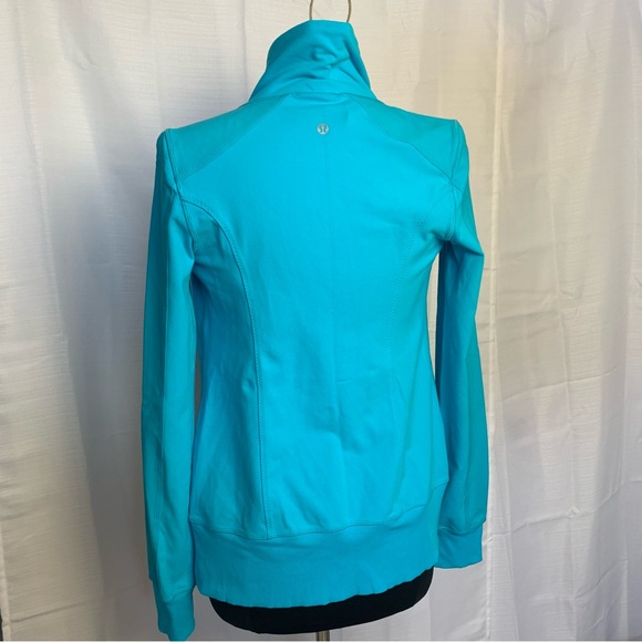 Lululemon Nice Asana Jacket *Brushed, Surge, Size 6, Good Used Condition - Picture 2 of 10